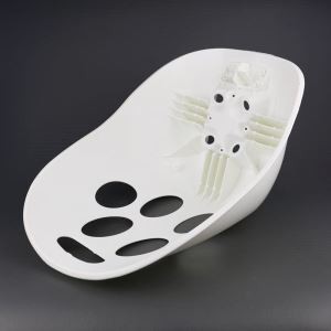 Mowldio Dros yr Wyddgrug Gyda Mewnosodiadau